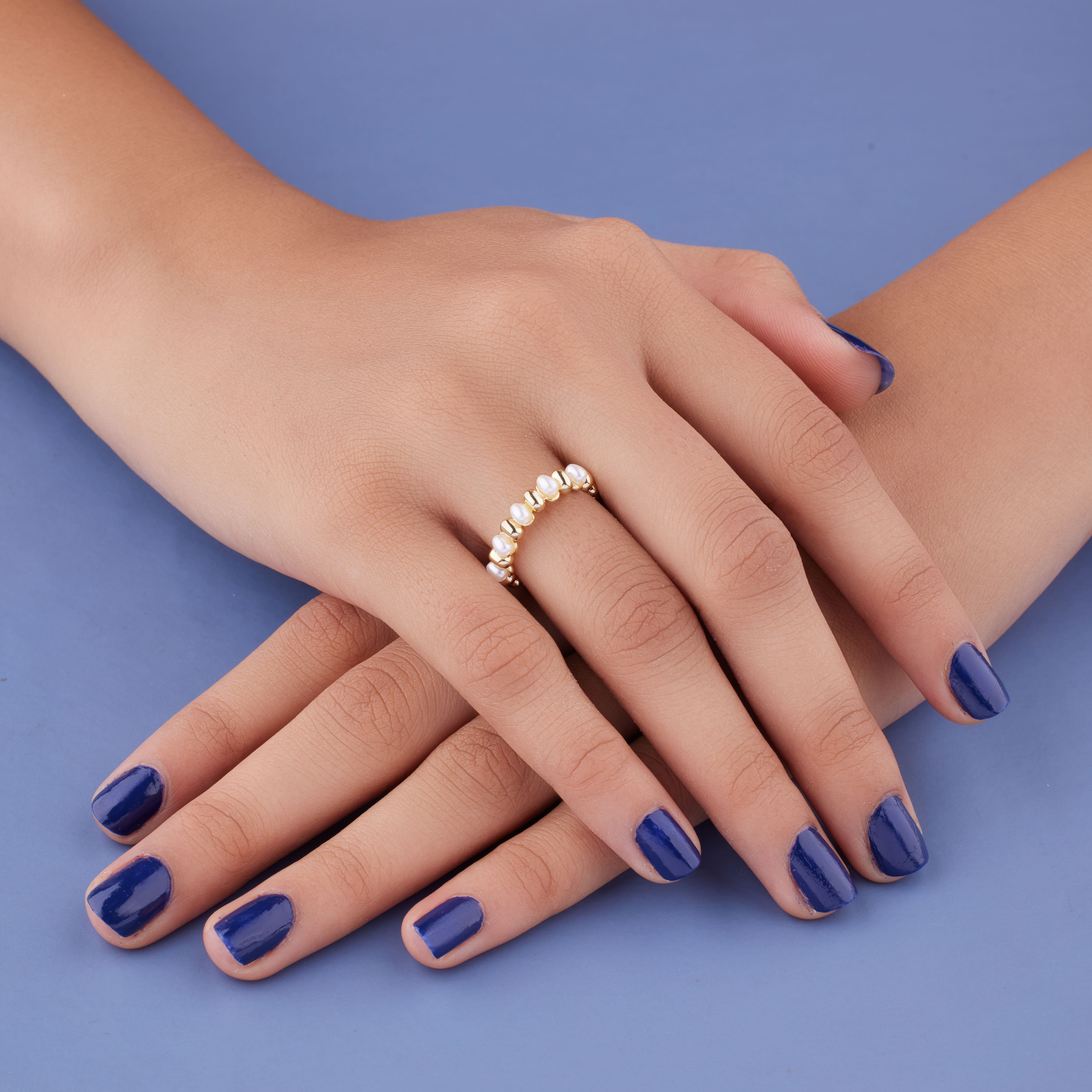 Luxurious Gold Finish Freshwater Pearl 18KT Gold Plated Ring