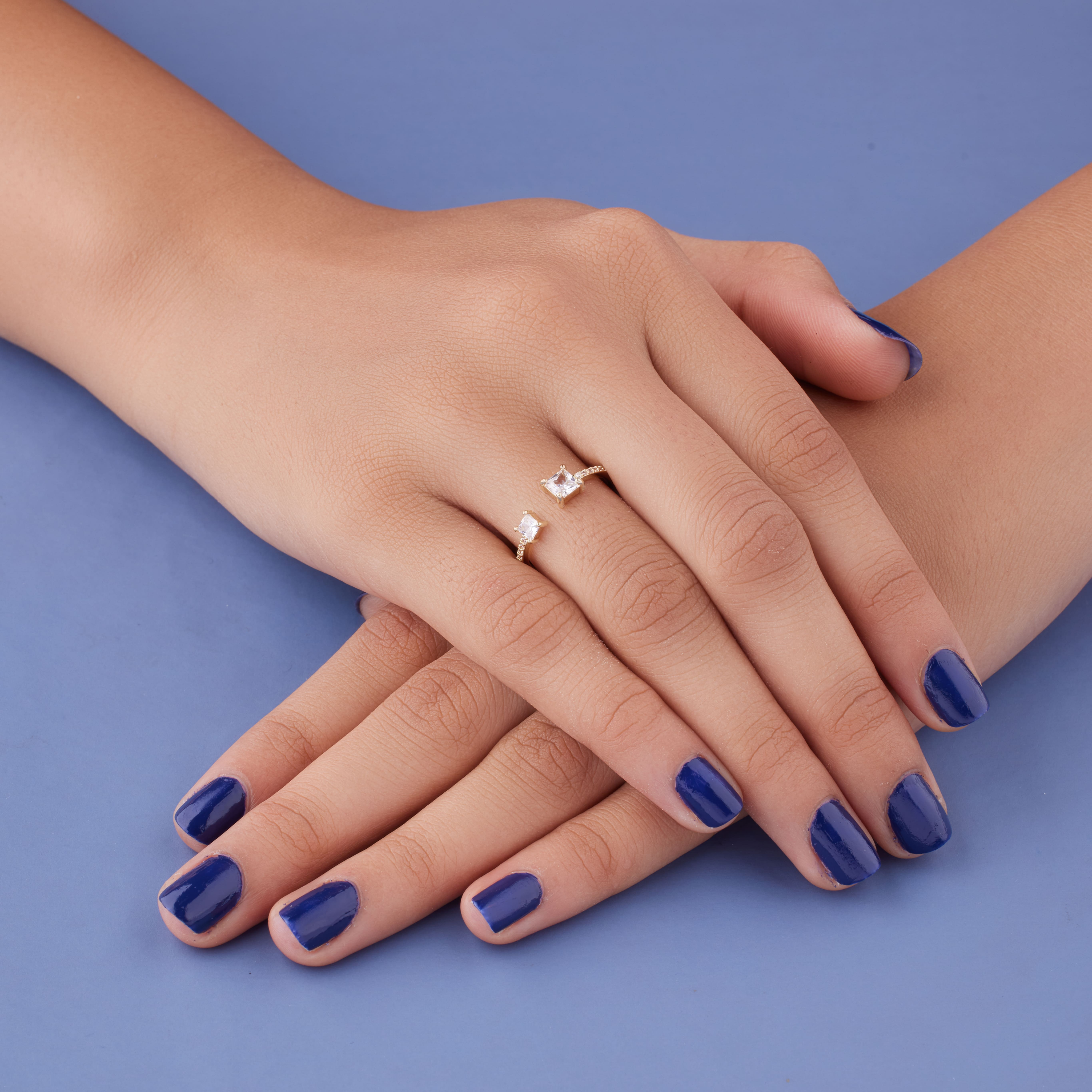 Stunning Twin Diamond Accents 18KT Gold with Ring for Women